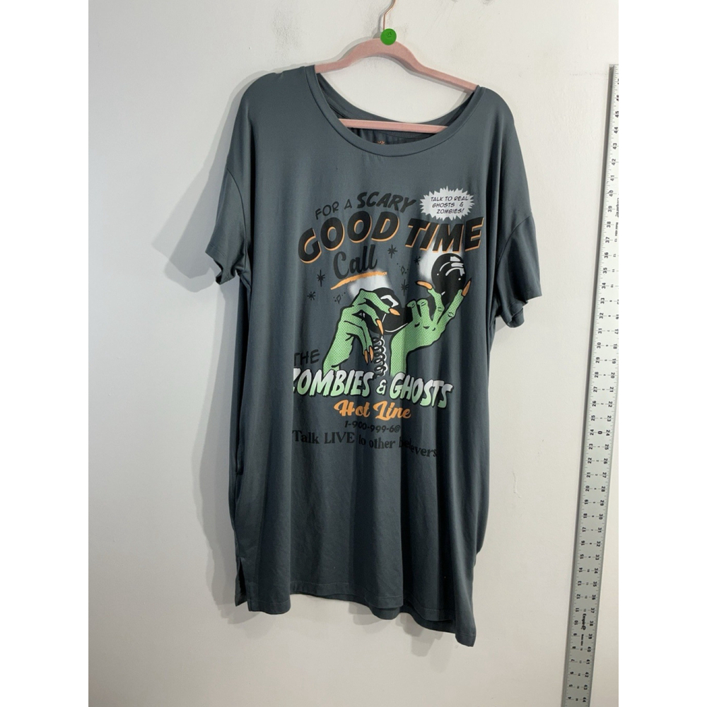 Womans Way To Celebrate Halloween Sleep Shirt XL 16-18 Gray Short Sleeve Pockets